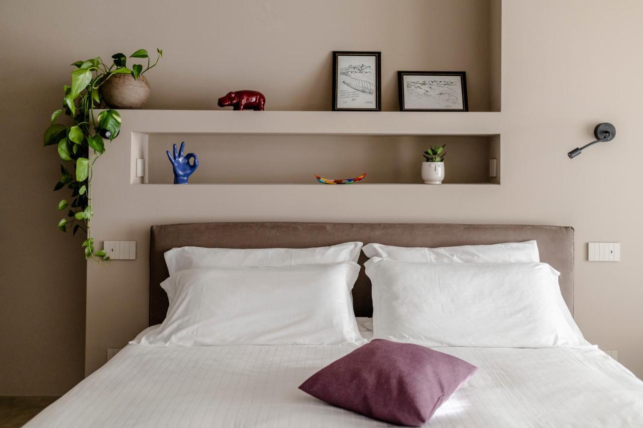 Il Cortile Suites Diano dʼAlba Exterior foto