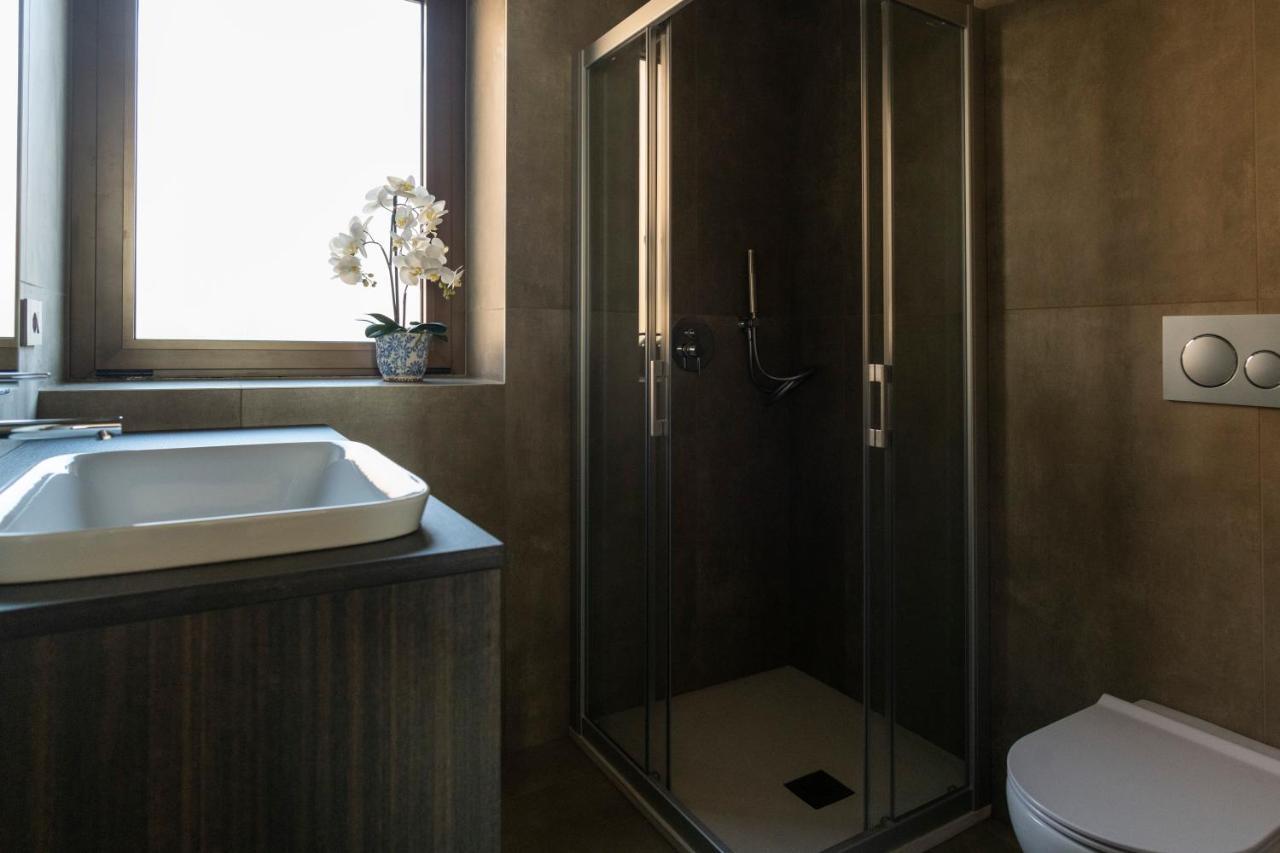 Il Cortile Suites Diano dʼAlba Exterior foto