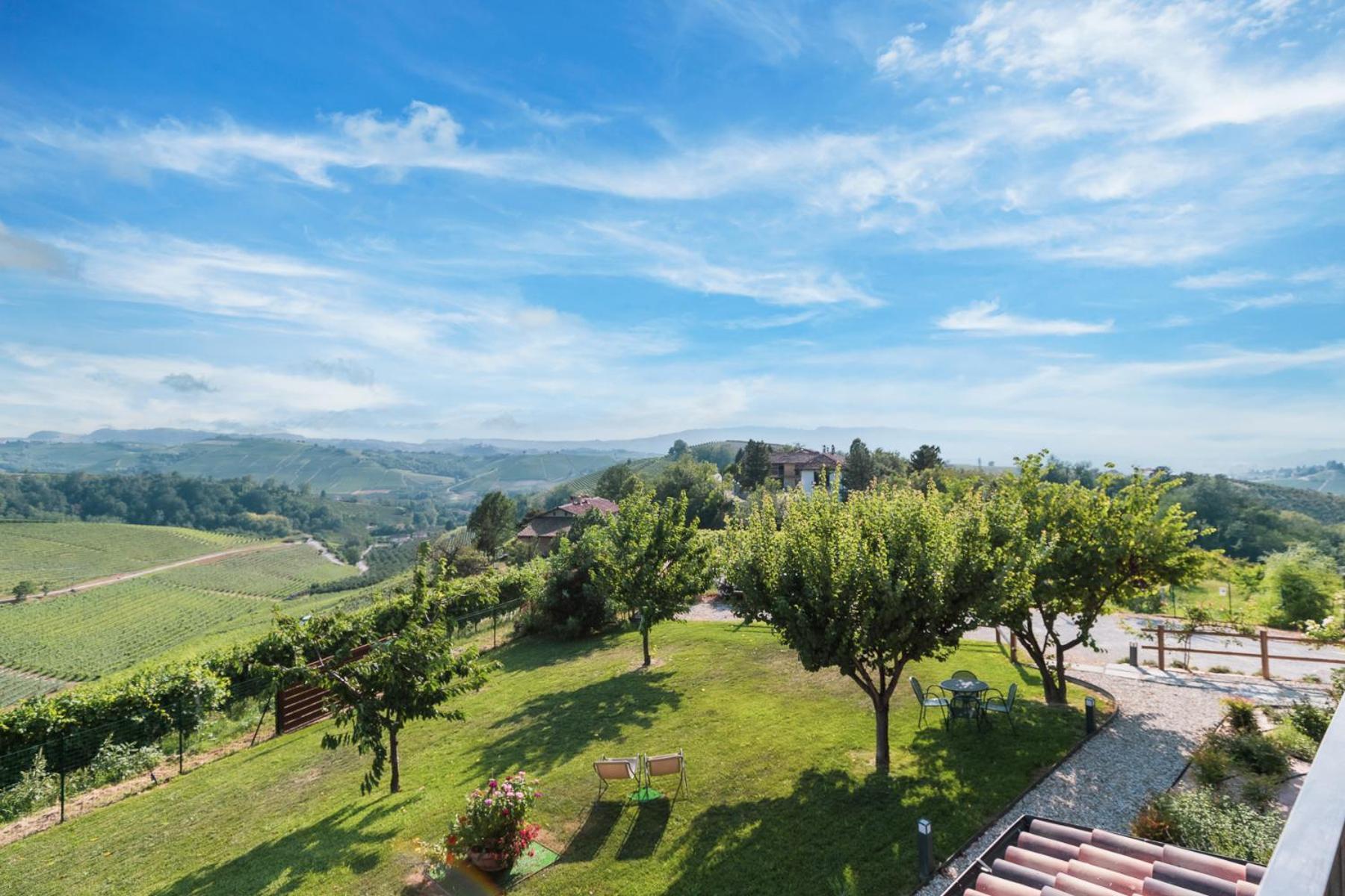 Il Cortile Suites Diano dʼAlba Exterior foto